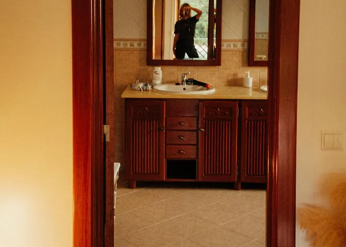 Retreat Center - Which-house Rum i privatbostad Ferrel (Leiria)